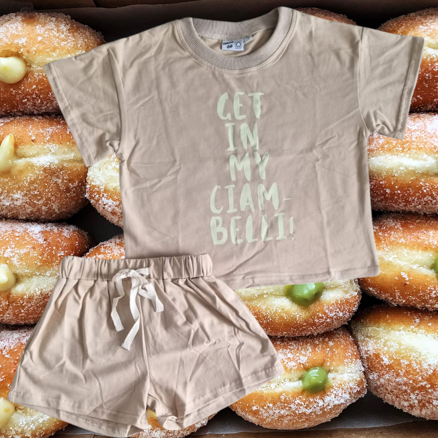 Ciambelli Unisex T-shirt & Shorts Set