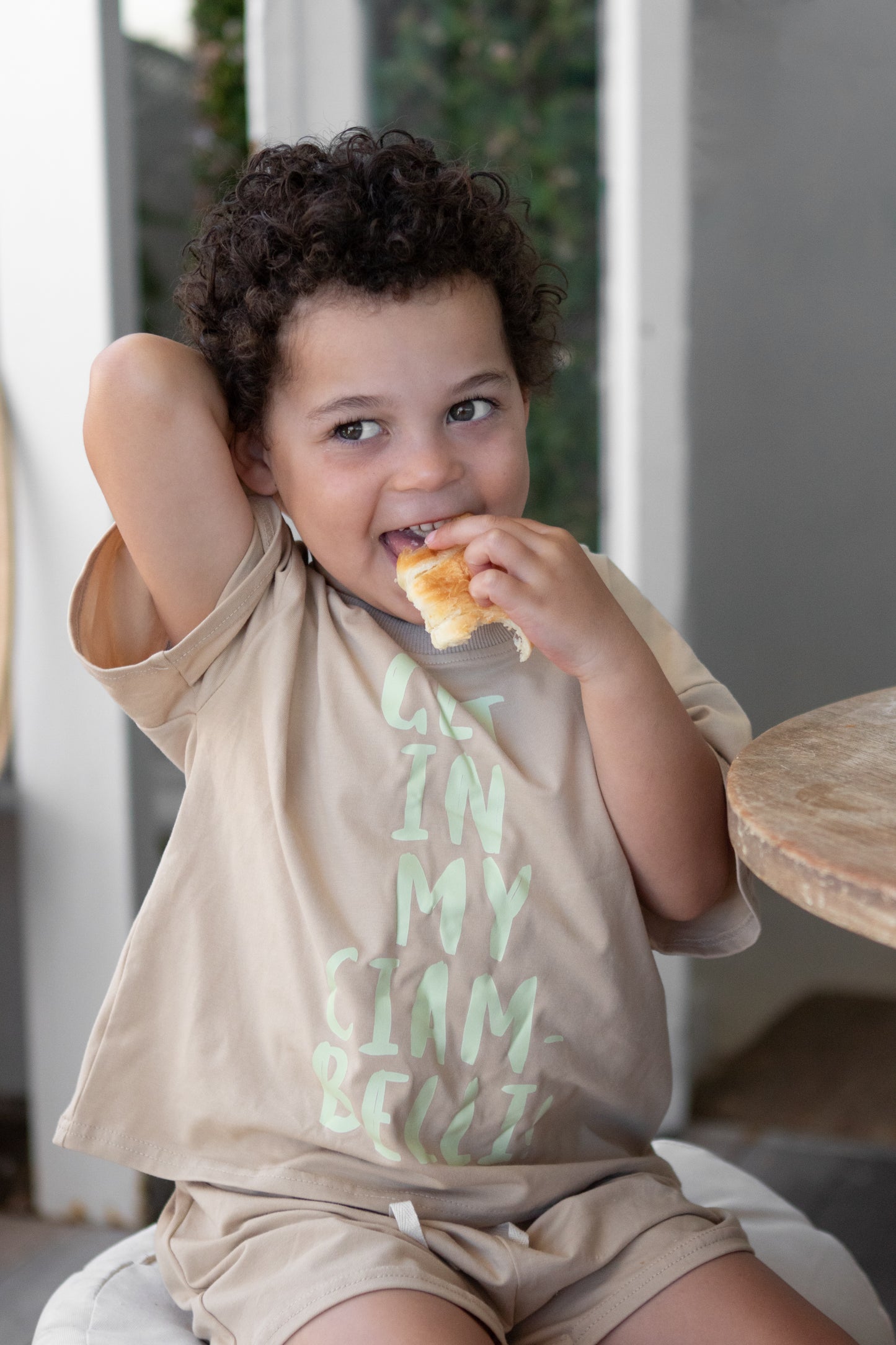 Ciambelli Unisex T-shirt & Shorts Set